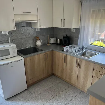 Mandula Apartmanok Бадачоньтомай Екстер'єр фото