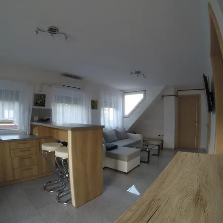 Mandula Apartmanok Бадачоньтомай Екстер'єр фото