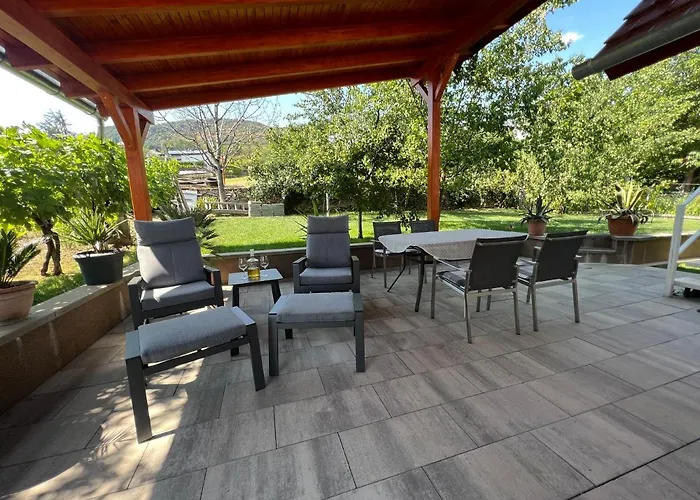 Mandula Apartmanok