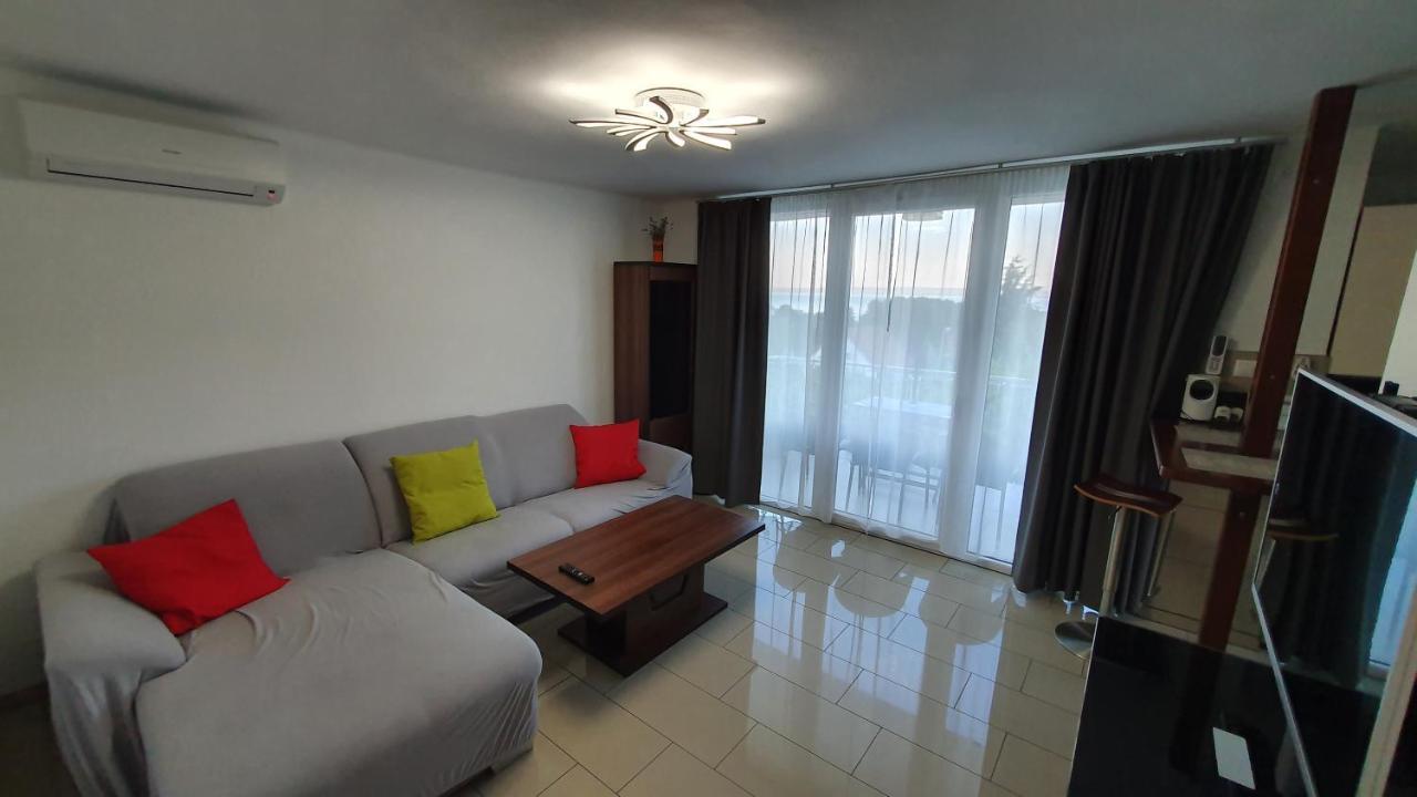 Apartment Mandula Badacsonytomaj