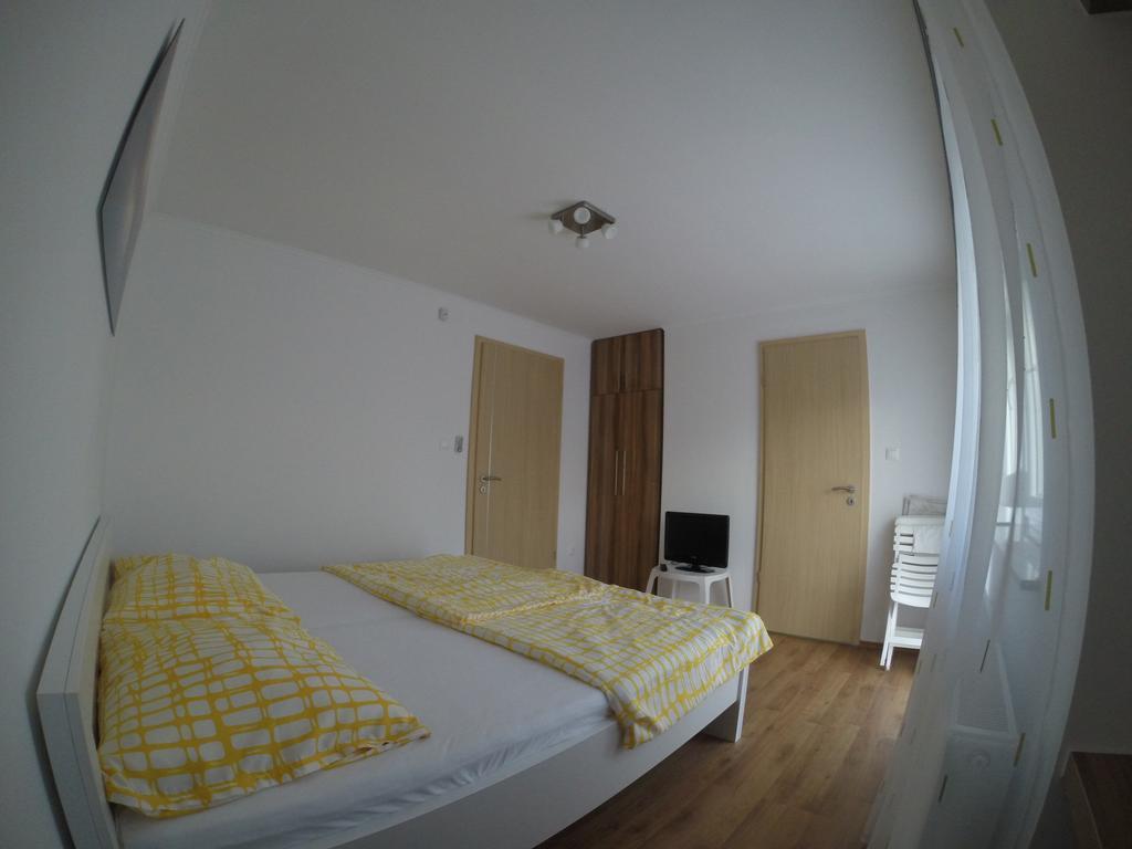 Mandula Apartment